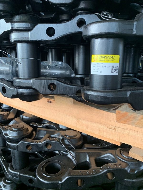 Excavator Undercarriage Spare Parts ZX330 Track Chain Track Link Assembly