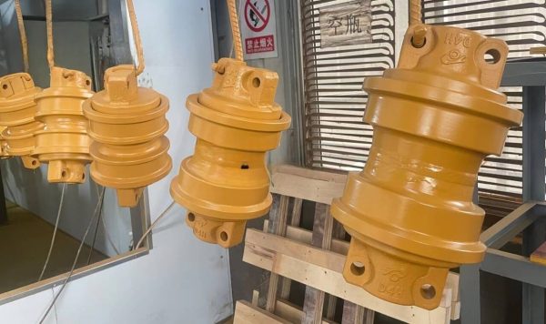 Bulldozer undercarriage parts Track roller/Bottom roller/Down roller for D5G