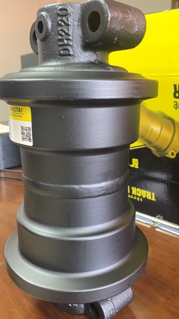 Excavator undercarriage parts Track roller/Bottom roller/Down roller for DH220 for constrcution machinery parts