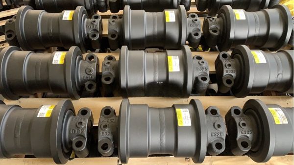 Excavator undercarriage parts Construction Machinery E325 Track roller/Bottom roller/Down roller