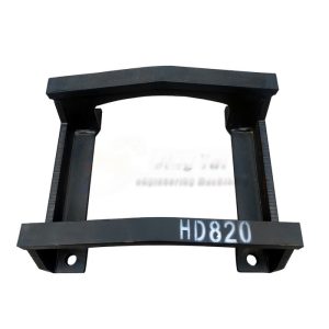 Excavator Undercarriage Parts Track Guard with HD820 Guard Track