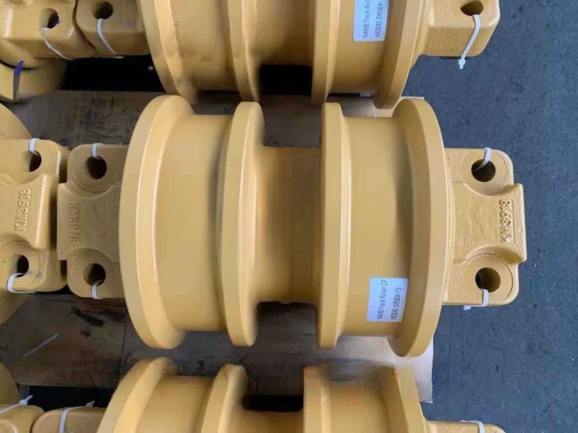 D85EX-15双边支重轮1
